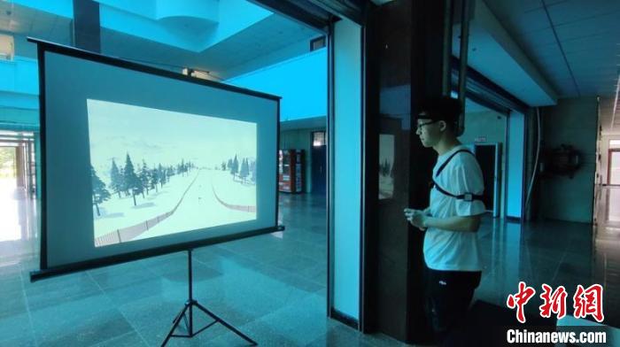 Z世代团队用数字化可穿戴设备驱动雪上训练革新