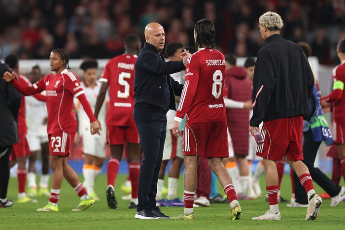 欧冠18决赛次回合落幕 八强名单揭晓 阿森纳领跑