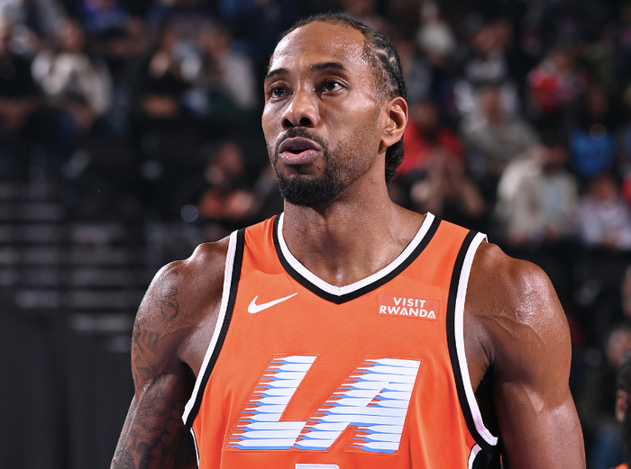 伦纳德创生涯得分新高 卢指导力挺其冲击最佳阵