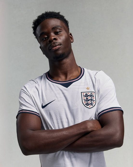 英格兰2026世界杯主场球衣设计揭晓 三狮军团战袍